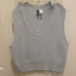 Baby Blue Knit Vest - L